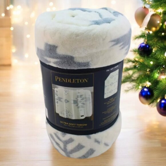 NEW!! PENDLETON ULTRA SOFT THROW “Birch Tree” - SIZE 50” X 70” - Picture 6 of 6